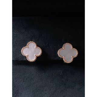 ヴァンクリーフアンドアーペル(Van Cleef & Arpels)の✴︎美品✴︎ヴァンクリーフ　ヴィンテージアルハンブラ　ピアス　イヤリング(ピアス)