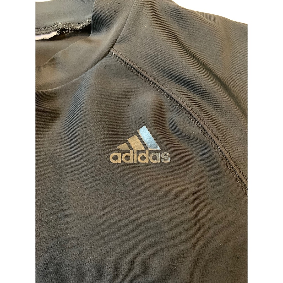 adidas(アディダス)のアディダス　長袖ラッシュガード　黒 キッズ/ベビー/マタニティのキッズ服男の子用(90cm~)(水着)の商品写真