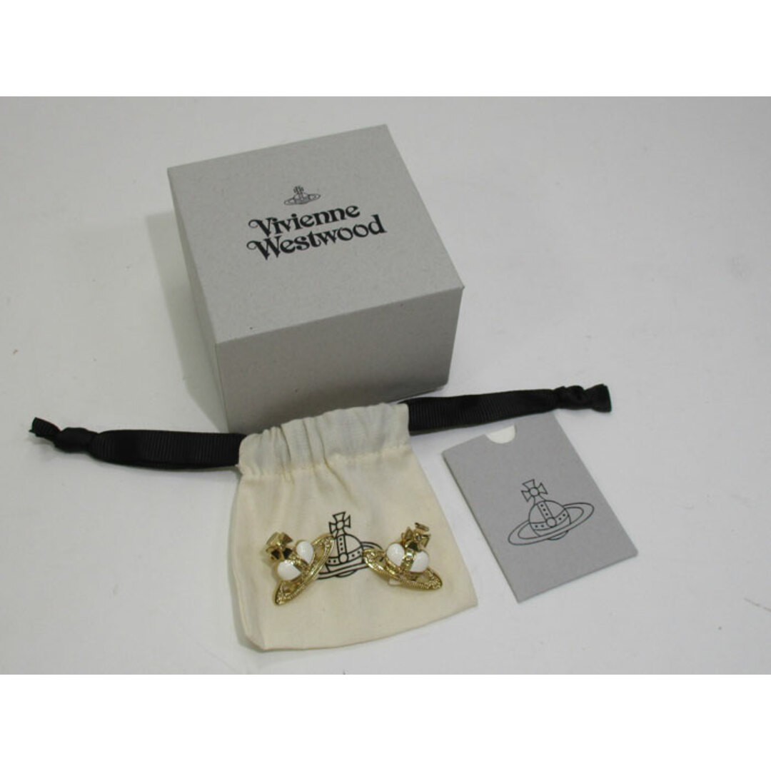 Vivienne Westwood(ヴィヴィアンウエストウッド)のVivienne Westwood ディアマンテハート ピアス ゴールド レディースのアクセサリー(ピアス)の商品写真