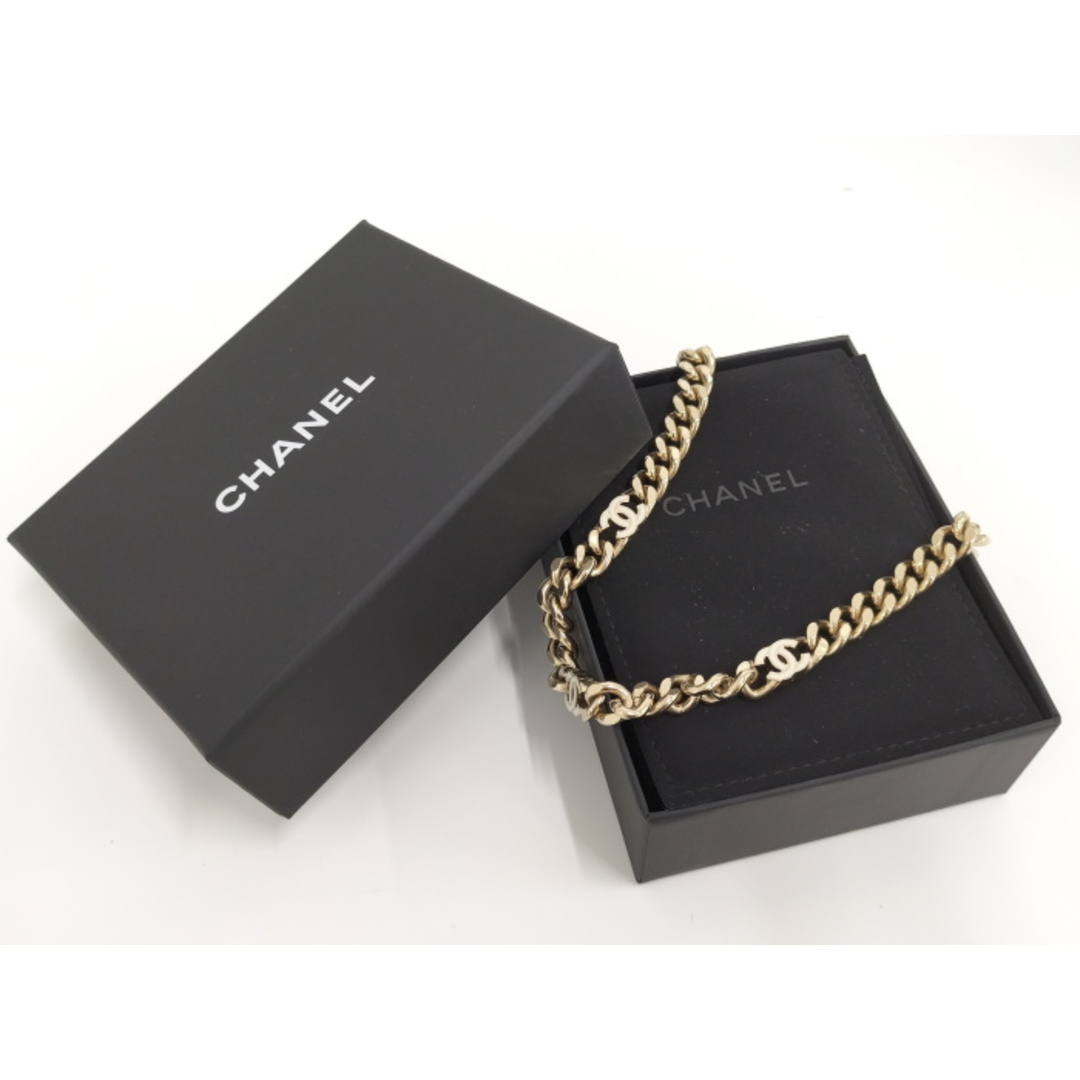 CHANEL - CHANEL ココマーク ゴールド メッキ ネックレス B22 S CHANEL - CHANEL ココマーク ゴールド メッキ ネックレス B22 S