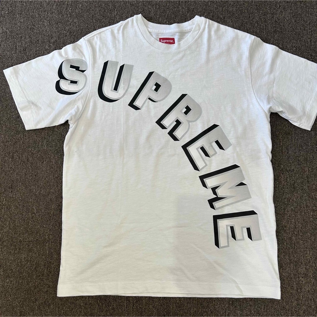 Supreme(シュプリーム)のSupreme Gradient Arc Top メンズのトップス(Tシャツ/カットソー(半袖/袖なし))の商品写真