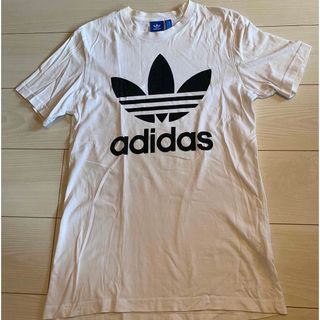 アディダス(adidas)のadidas Tシャツ(Tシャツ(半袖/袖なし))