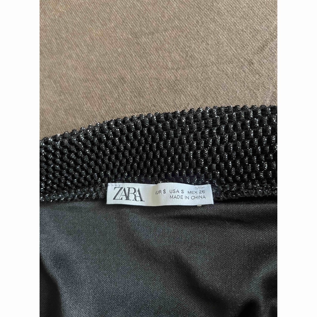 ZARA(ザラ)の美品　ZARA ザラ　ロングスカート　スカート　ラメ　黒　人気　完売 レディースのスカート(ロングスカート)の商品写真