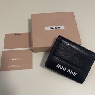 ミュウミュウ(miumiu)の【箱無し専用】miu miu 財布 二つ折り財布 レディース ブラック(財布)