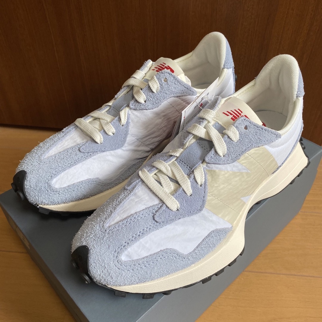 【新品】NEW BALANCE ニューバランス　327 水色　ブルー25.5㎝