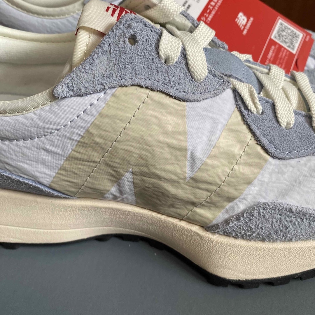 【新品】NEW BALANCE ニューバランス 327 水色 ブルー25.5㎝