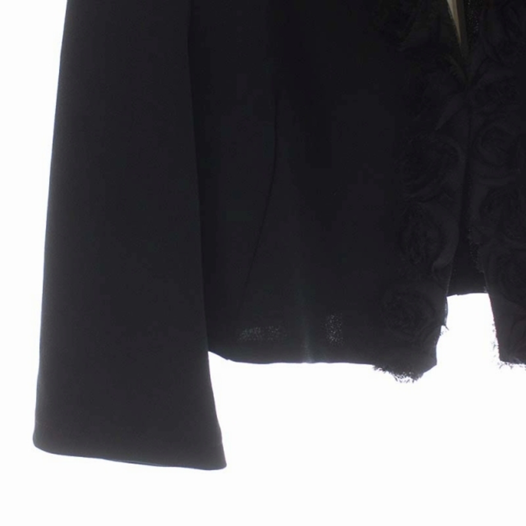 RINASCIMENTO(リナシメント)のリナシメント フラワー装飾 ショートジャケット 七分袖 S 黒 レディースのジャケット/アウター(その他)の商品写真