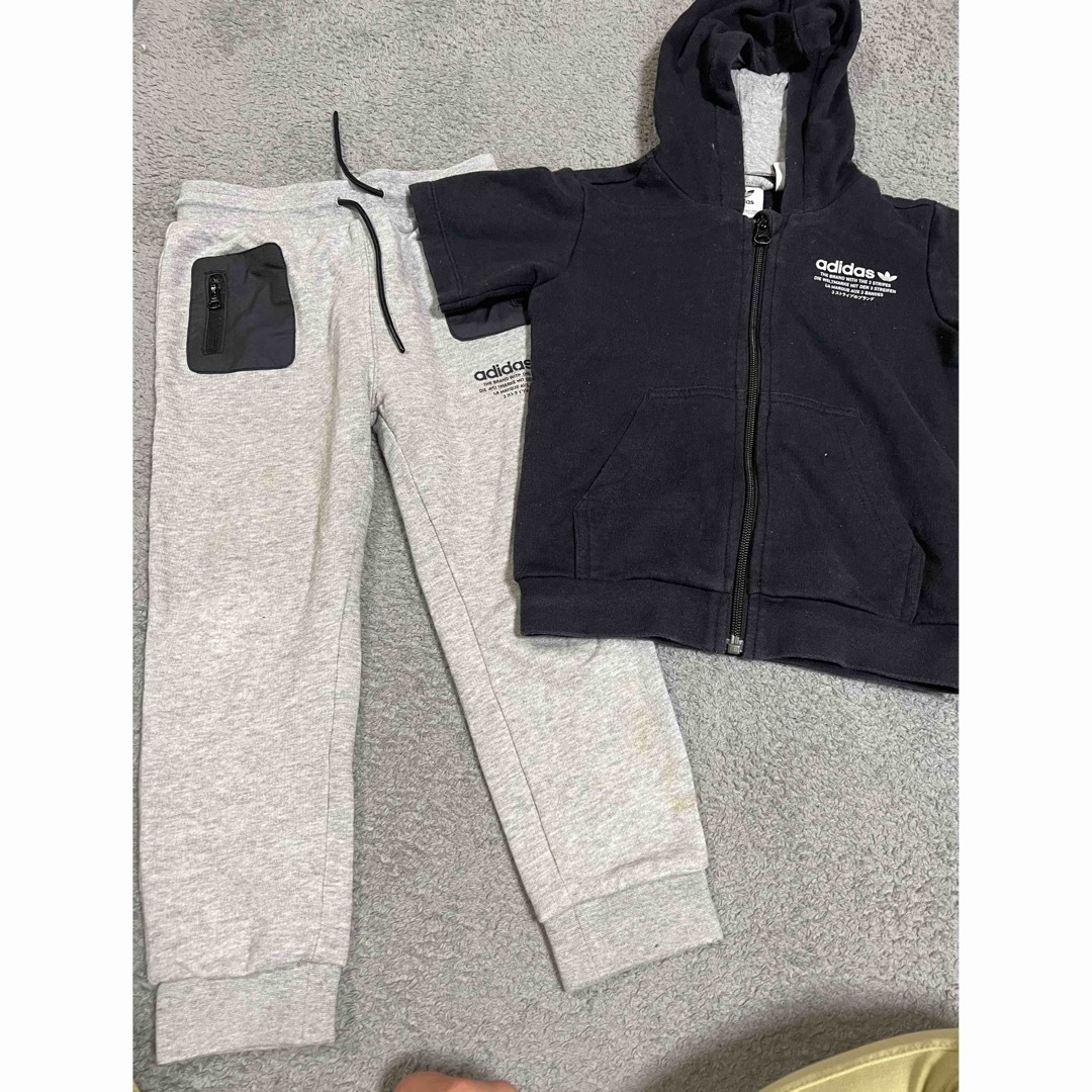 adidas(アディダス)のアディダスジャージ100 キッズ/ベビー/マタニティのキッズ服女の子用(90cm~)(パンツ/スパッツ)の商品写真