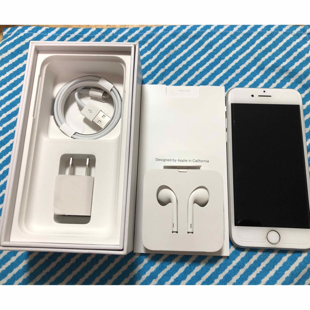 iPhone 7 Silver 32 GB SIMフリー