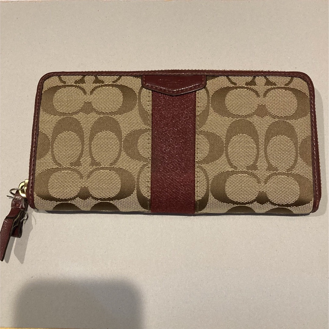 COACH(コーチ)の⭐︎値下げ⭐︎COACH 長財布 レディースのファッション小物(財布)の商品写真