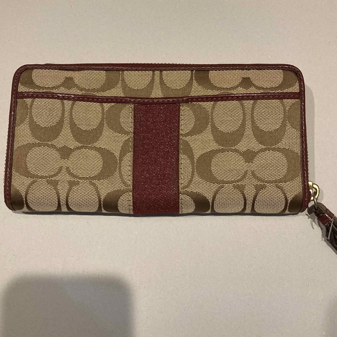 COACH(コーチ)の⭐︎値下げ⭐︎COACH 長財布 レディースのファッション小物(財布)の商品写真