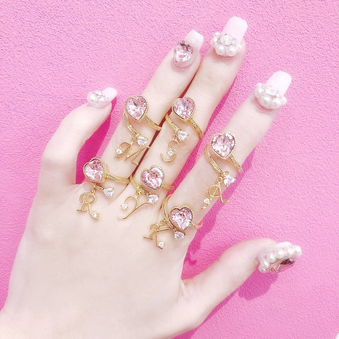 イニシャルキャンディリング ♡ R レディースのアクセサリー(リング(指輪))の商品写真