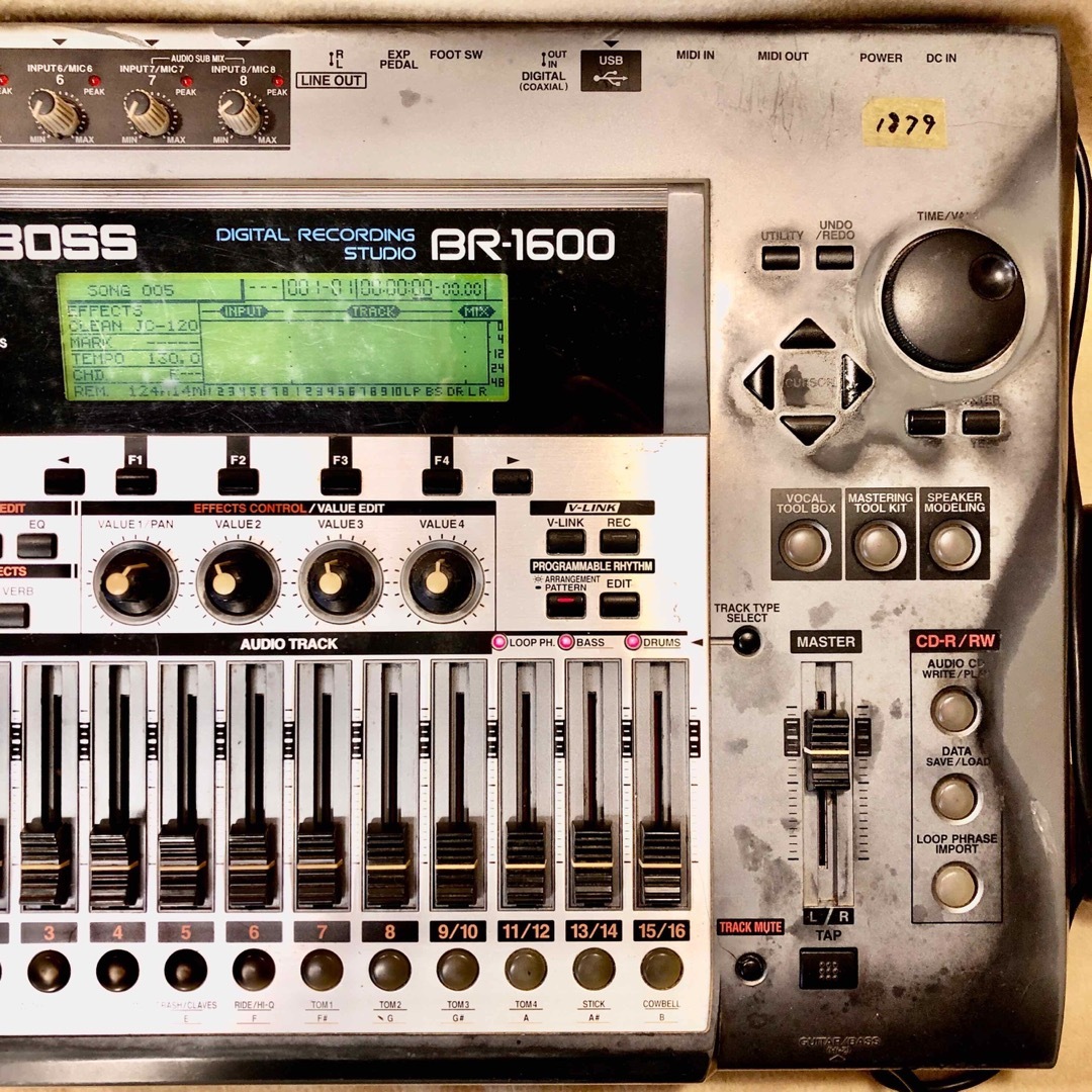 BOSS ボス BR-1600CD MTR マルチトラックレコーダー - 器材 BOSS ボス BR-1600CD MTR マルチトラックレコーダー - 器材