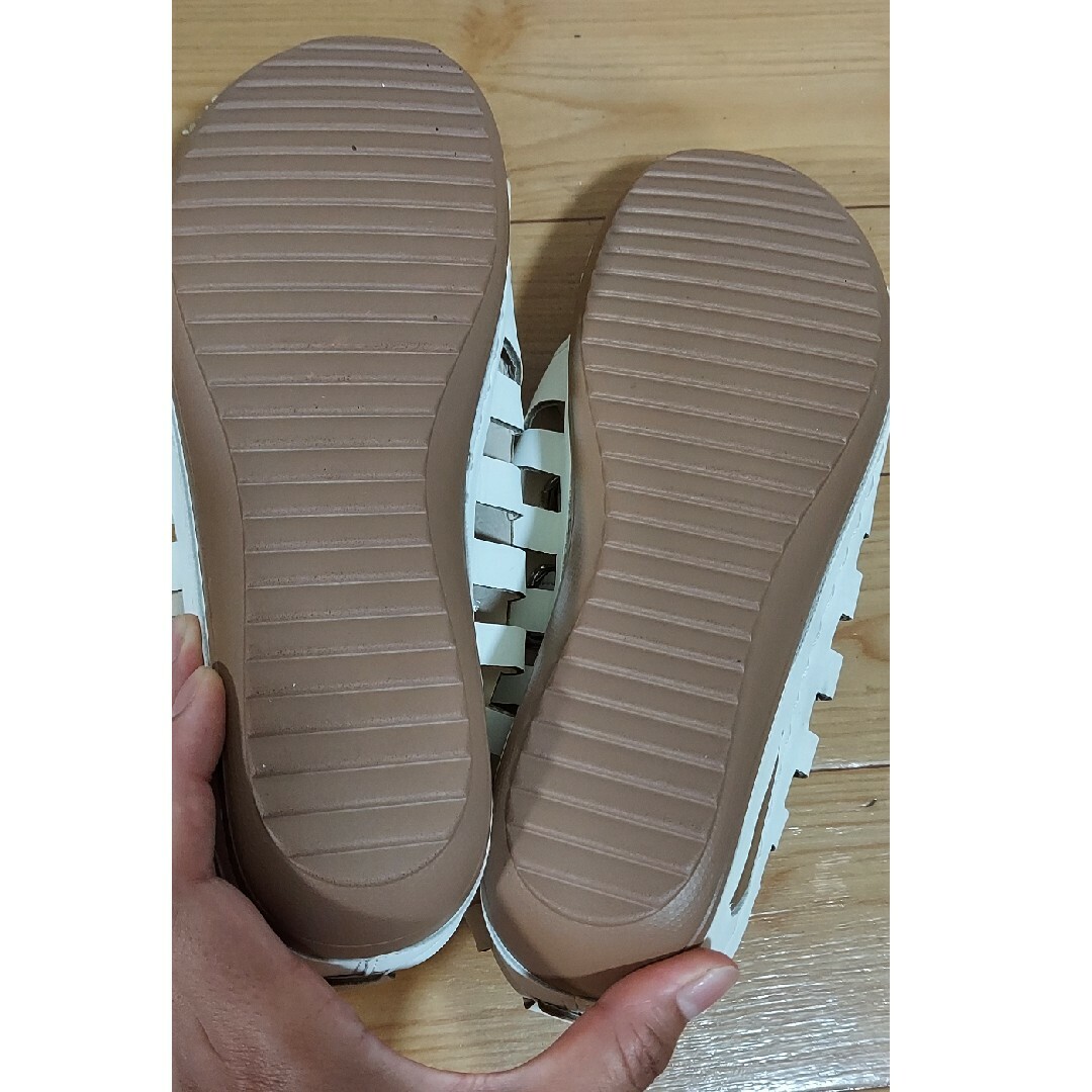 ホワイトサンダル レディースの靴/シューズ(サンダル)の商品写真