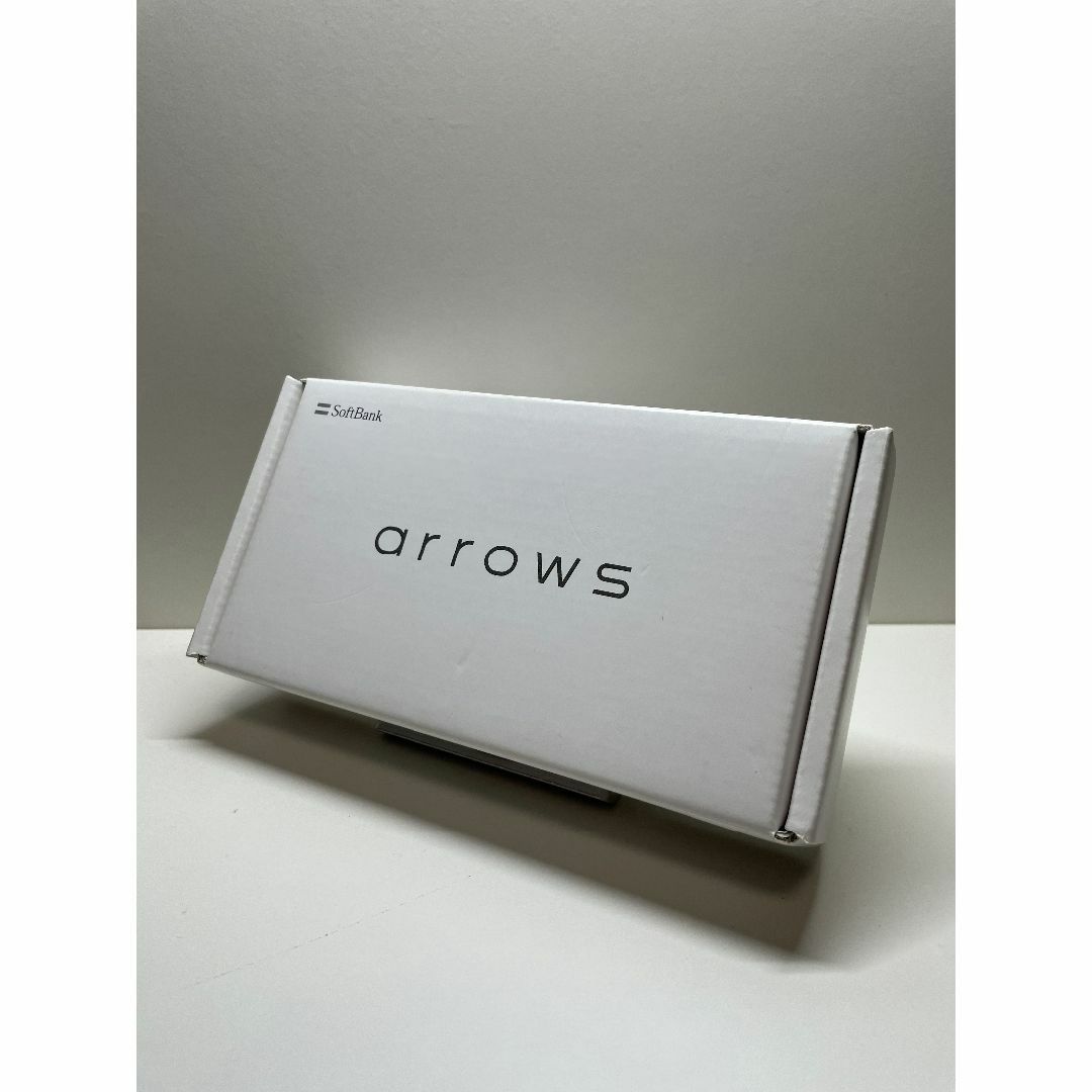 【未使用品】arrows U 801FJ（ホワイト）SIMロック解除済み②