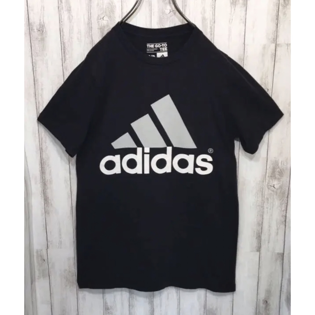 adidas(アディダス)のアディダス ビックロゴ  半袖　プリントTシャツ レディースのトップス(Tシャツ(半袖/袖なし))の商品写真