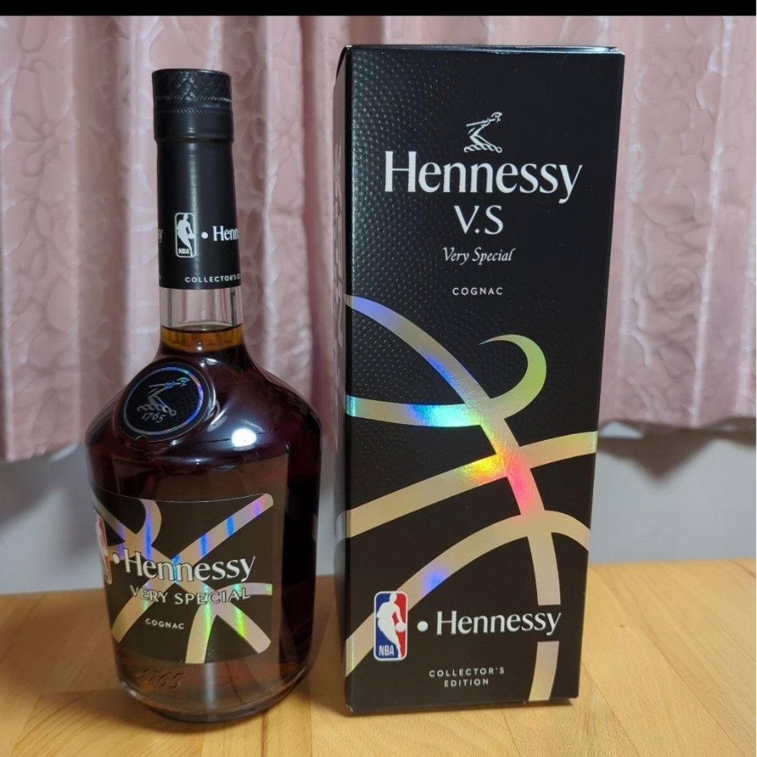 Hennessy V.S Limited Edition NBA の通販 by ロキ｜ラクマ