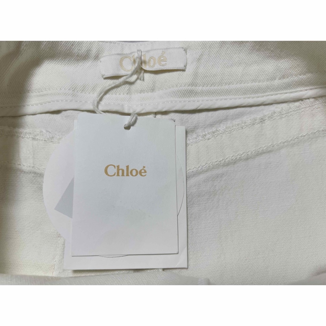 Chloe(クロエ)のタグ付き　クロエ　白　ショートパンツ レディースのパンツ(ショートパンツ)の商品写真