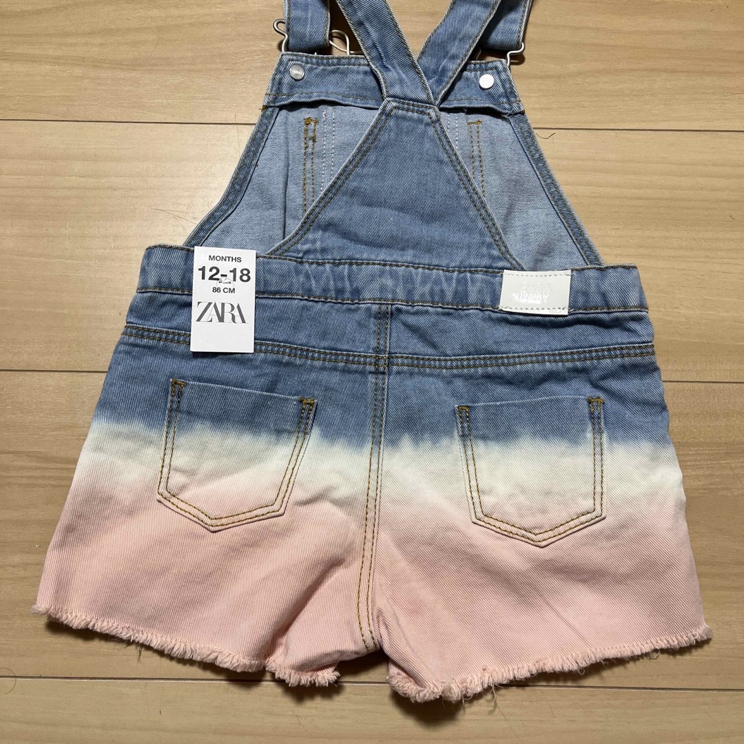 ZARA KIDS(ザラキッズ)の新品タグ付き☆ZARA baby デニム　サロペット　86 キッズ/ベビー/マタニティのベビー服(~85cm)(ワンピース)の商品写真