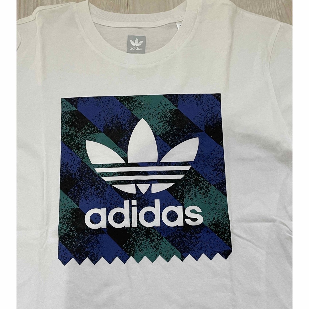 adidas(アディダス)のadidas  Tシャツ メンズのトップス(Tシャツ/カットソー(半袖/袖なし))の商品写真