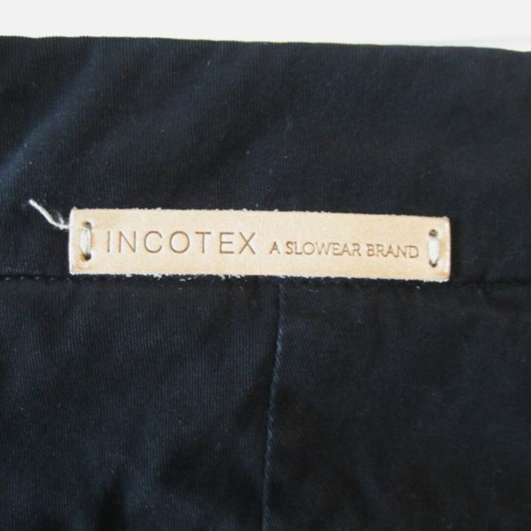 INCOTEX(インコテックス)の美品　インコテックス　INCOTEX クロップドパンツ　黒　27インチ レディースのパンツ(クロップドパンツ)の商品写真