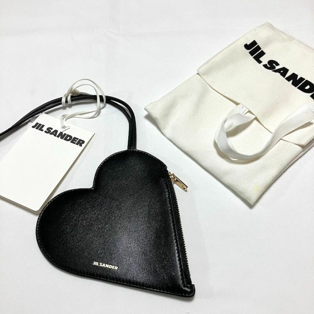 Jil Sander(ジルサンダー)の新品 22aw JIL SANDER ハートレザーポーチ 5022 レディースのファッション小物(財布)の商品写真