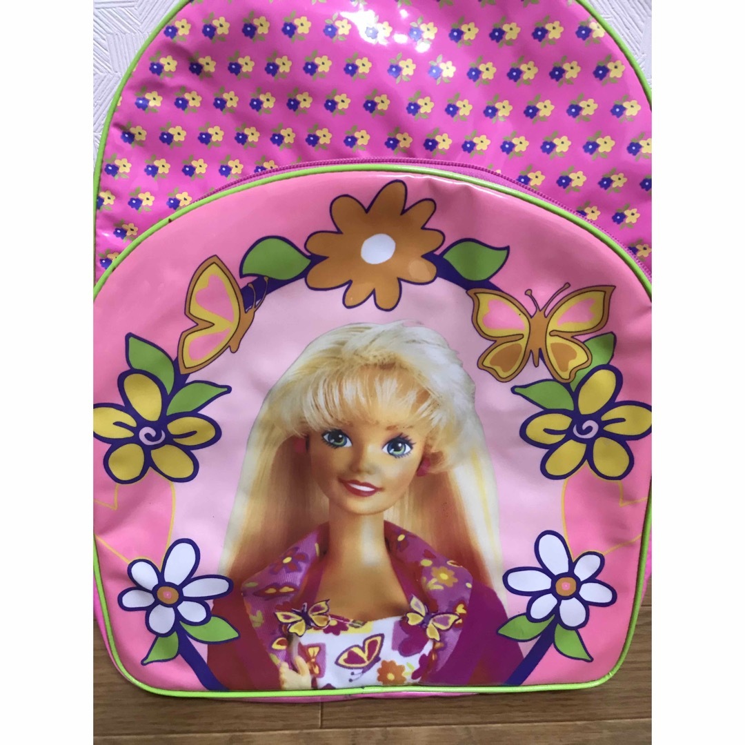Barbie(バービー)のBarbie  値下げ　美品（中は少し劣化してます。）リュックサック　 レディースのバッグ(リュック/バックパック)の商品写真