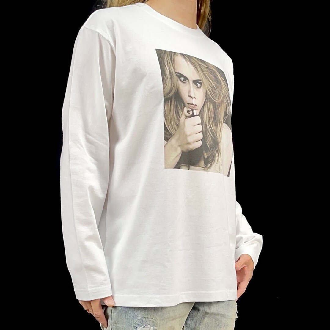 新品 カーラデルヴィーニュ セレブ 女優 モデル 寄り目 ライター ロンT メンズのトップス(Tシャツ/カットソー(七分/長袖))の商品写真