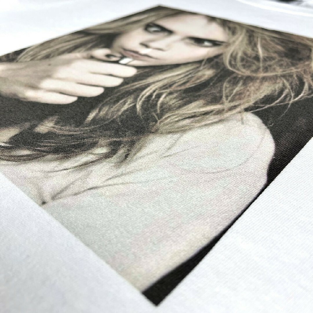 新品 カーラデルヴィーニュ セレブ 女優 モデル 寄り目 ライター ロンT メンズのトップス(Tシャツ/カットソー(七分/長袖))の商品写真