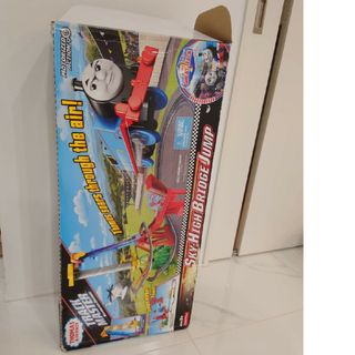 フィッシャープライス(Fisher-Price)のSky-High Bridge Jump★Track Master Thomas(電車のおもちゃ/車)