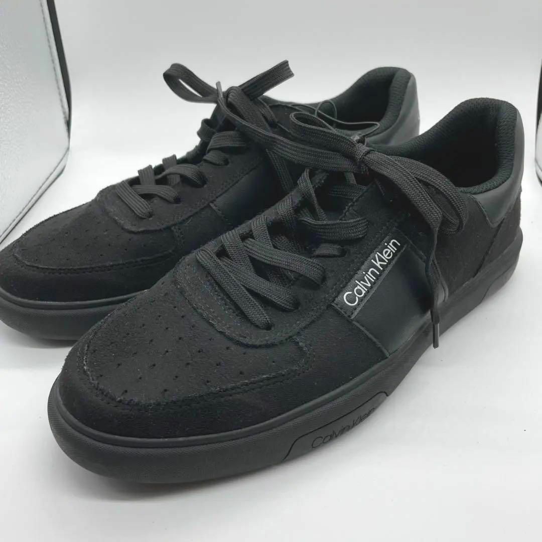 Calvin Klein(カルバンクライン)の新品未使用　カルバンクライン スウェード スニーカー 27.5cm 黒 メンズの靴/シューズ(スニーカー)の商品写真