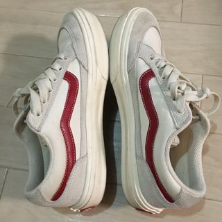 ヴァンズ(VANS)のvansスニーカー23.5(スニーカー)