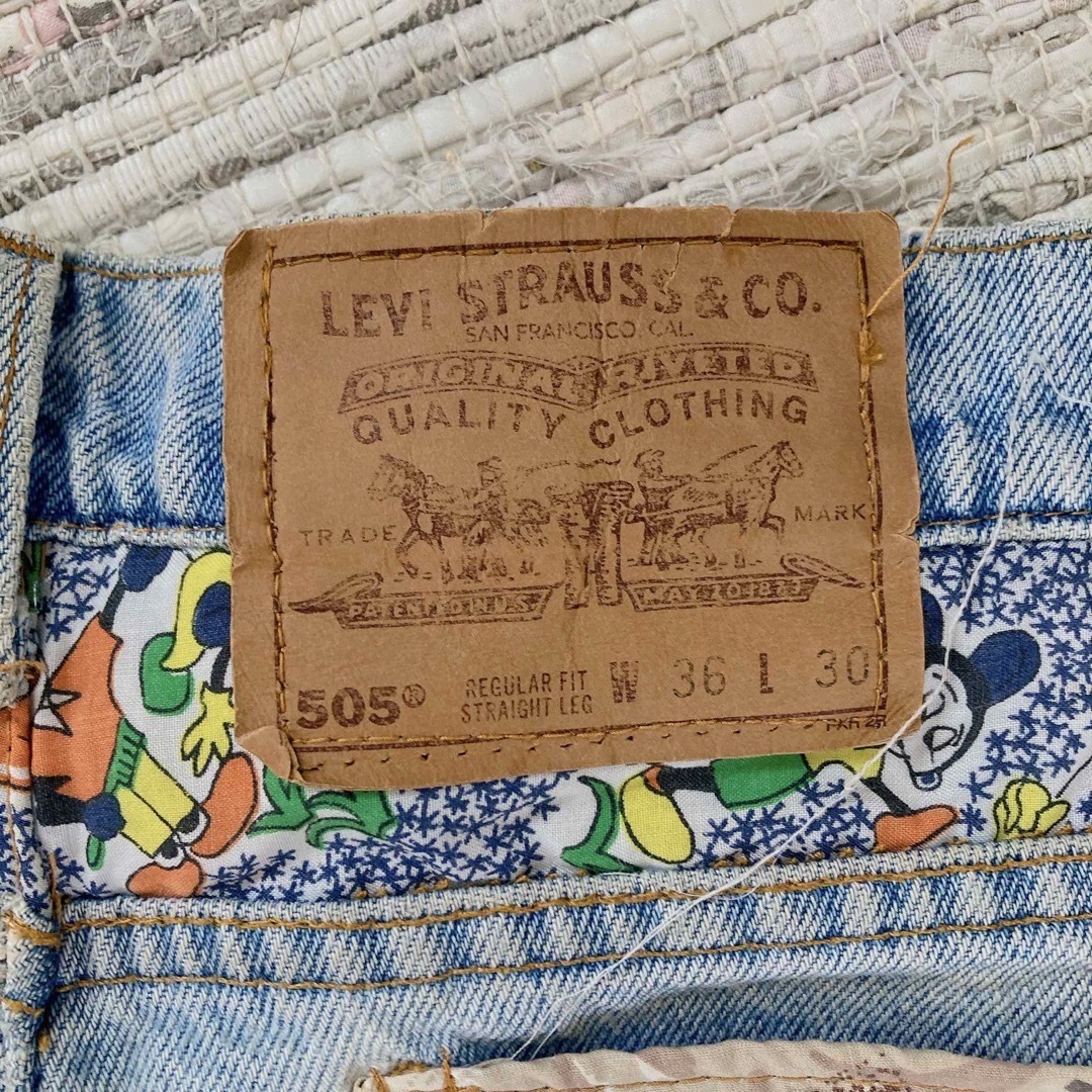 Levi's(リーバイス)のリーバイス505 USA製　W36 L30 ミッキー　デニムパンツ メンズのパンツ(デニム/ジーンズ)の商品写真