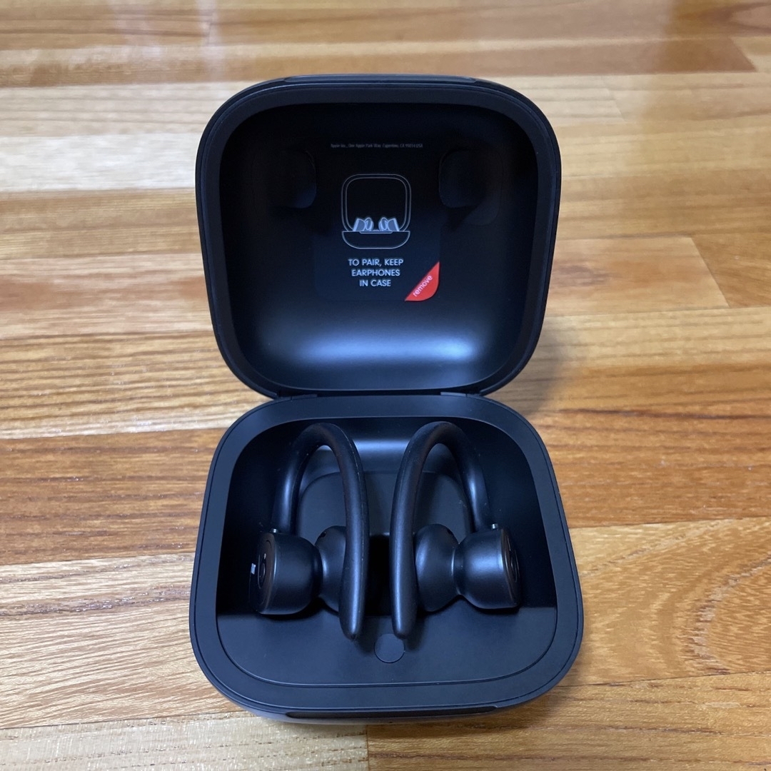 Beats by Dr Dre(ビーツバイドクタードレ)の美中古 Beats Fragment Design Powerbeats Pro スマホ/家電/カメラのオーディオ機器(ヘッドフォン/イヤフォン)の商品写真