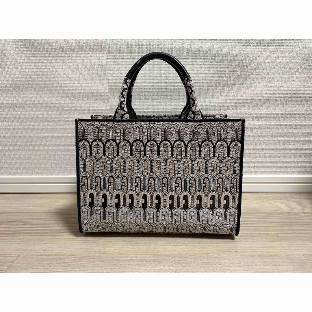 【FURLA】ジャガード生地トートバッグ61600円