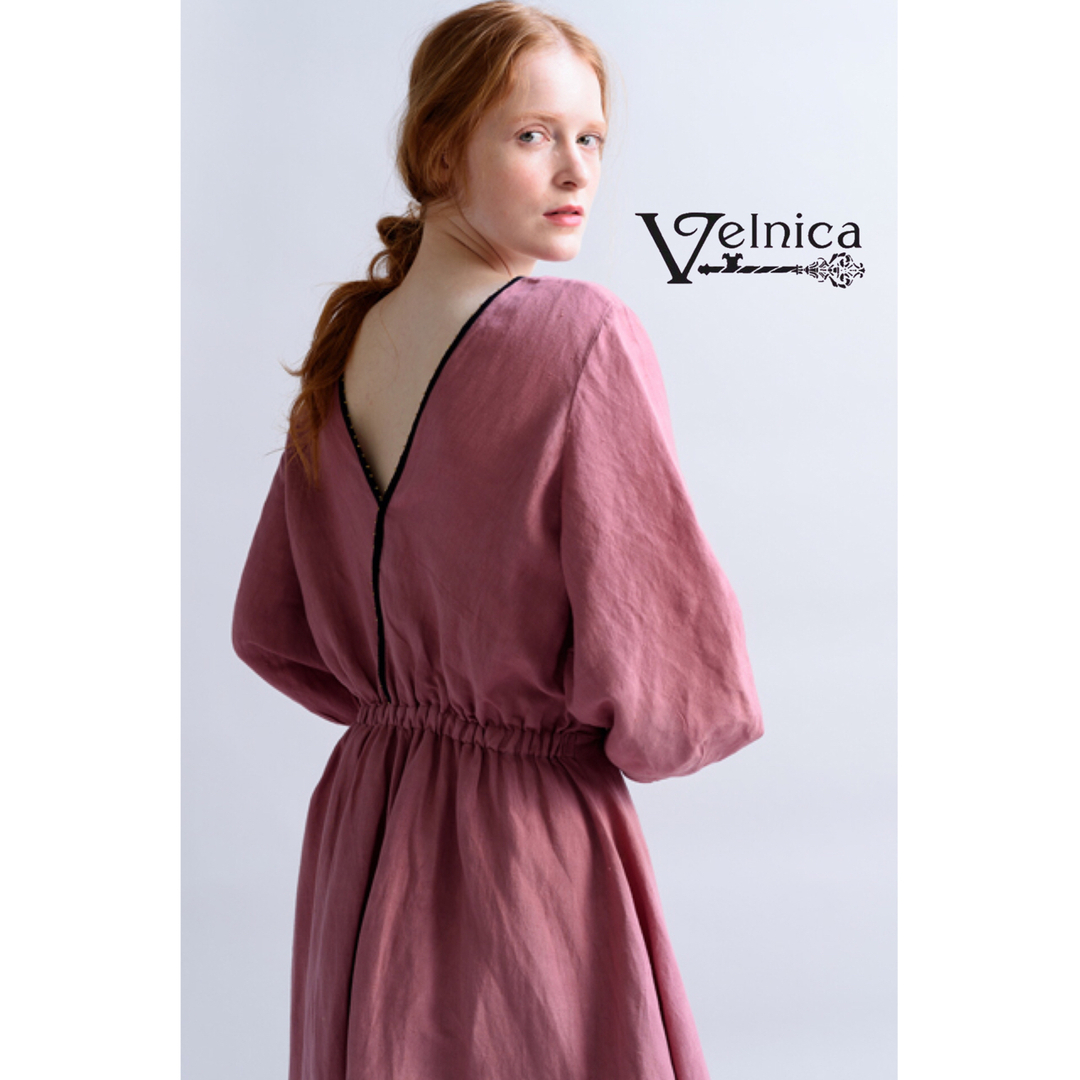 現行品 美品【Velnica】ビジュー バックオープン ワンピース