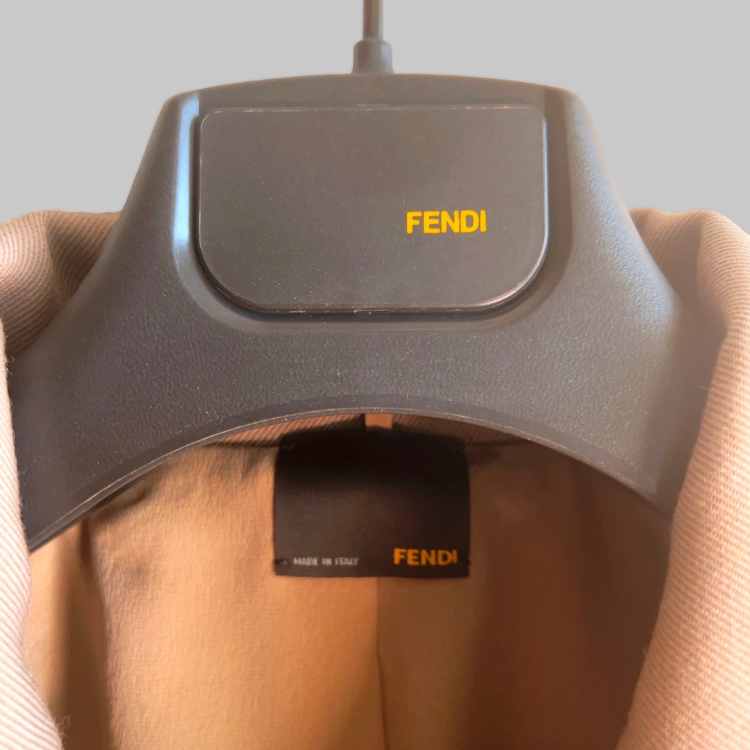 未使用品 FENDI フェンディ トレンチコート