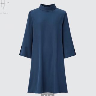 ユニクロ(UNIQLO)のUNIQLO サテンハイネックミニワンピース（7分袖）(ひざ丈ワンピース)