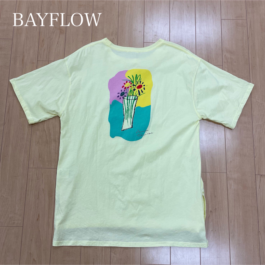 BAYFLOW(ベイフロー)のBAYFLOW ベイフロー　バックプリント　Tシャツ　イエロー　黄色 レディースのトップス(Tシャツ(半袖/袖なし))の商品写真