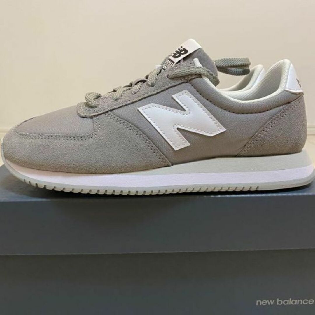 New Balance - 【新品！】23.5cm ニューバランス ナイキ スニーカー2足