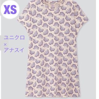 ユニクロ(UNIQLO)のアナスイ　ユニクロ　チュニック　半袖Tシャツ 黒XS 紫小花柄総柄フラワー 長め(Tシャツ(半袖/袖なし))