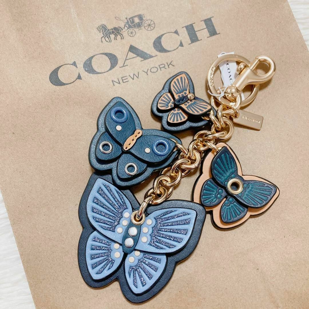 ✨未使用✨COACH バタフライ クラスター バッグ チャーム デニム