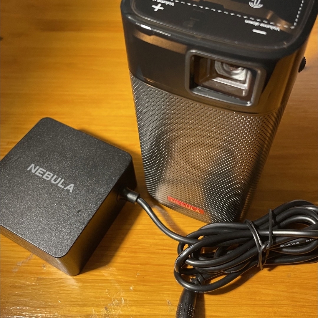 Nebula apollo Anker 小型モバイルプロジェクター