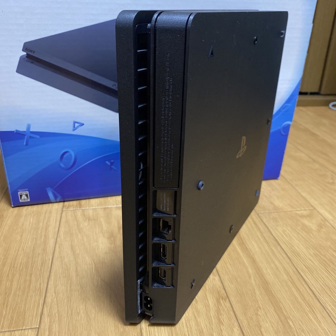 PS4 500GB CUH-2000A B01 2