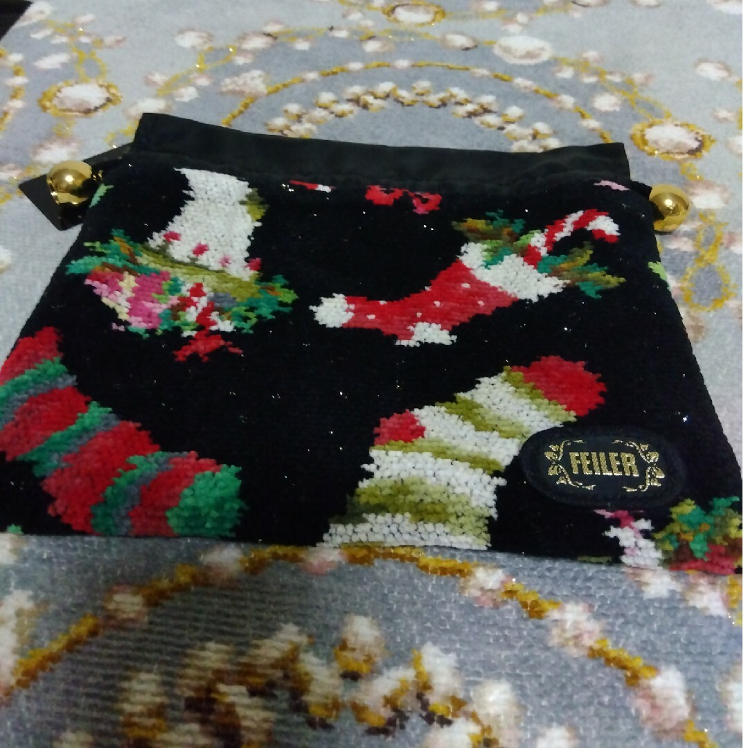 新品未使用 フェイラークリスマス柄ポーチ&巾着 2