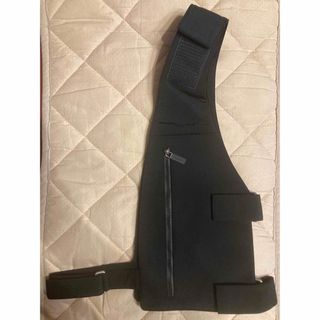 GUCCI アーカイブ ボディバッグ レザー ナイロン切り替え テック系