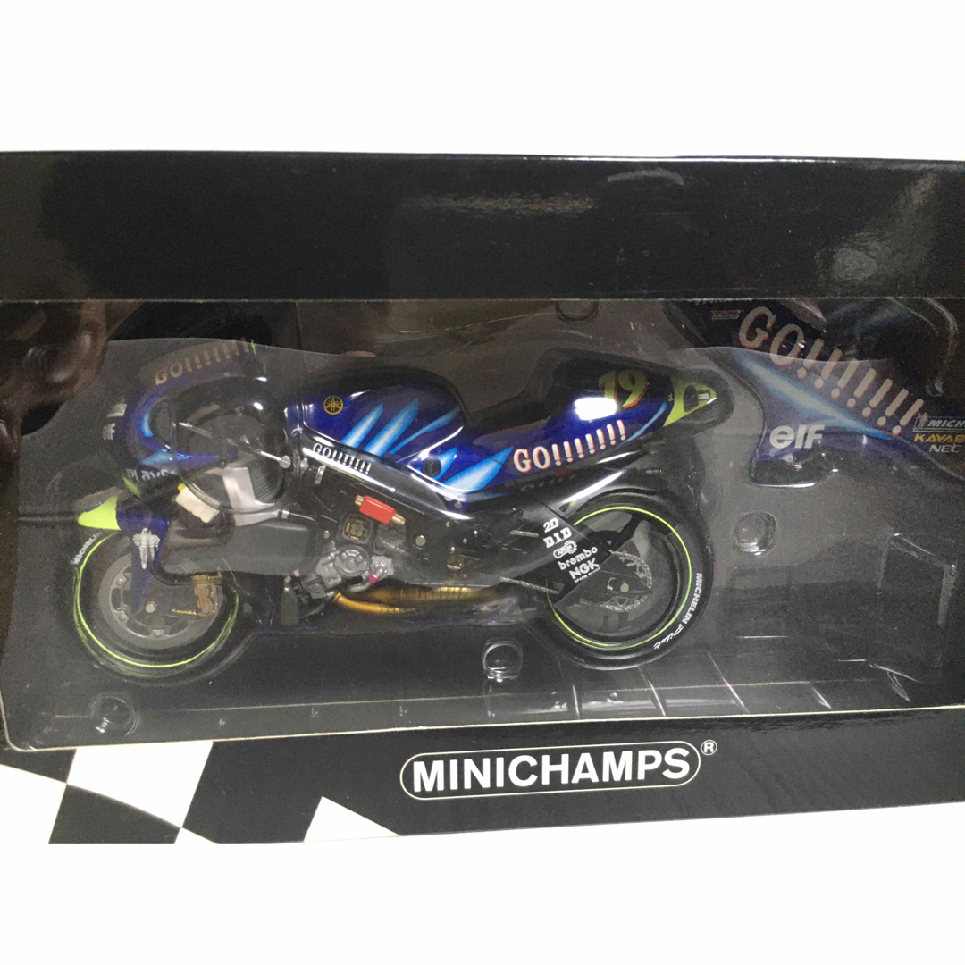 ミニカーミニチャンプス　ヤマハ　YZR 500 ゴロワーズ　MotoGP 2002