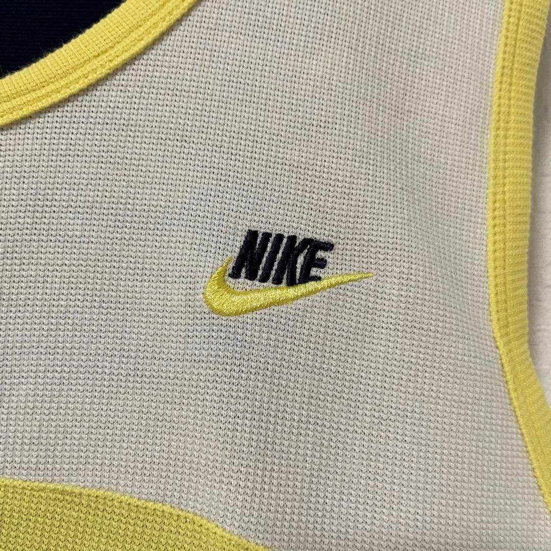 NIKE(ナイキ)の00's ナイキ/NIKE タンクトップ マルチカラー 紺 黄 白 刺繍 メンズのトップス(タンクトップ)の商品写真