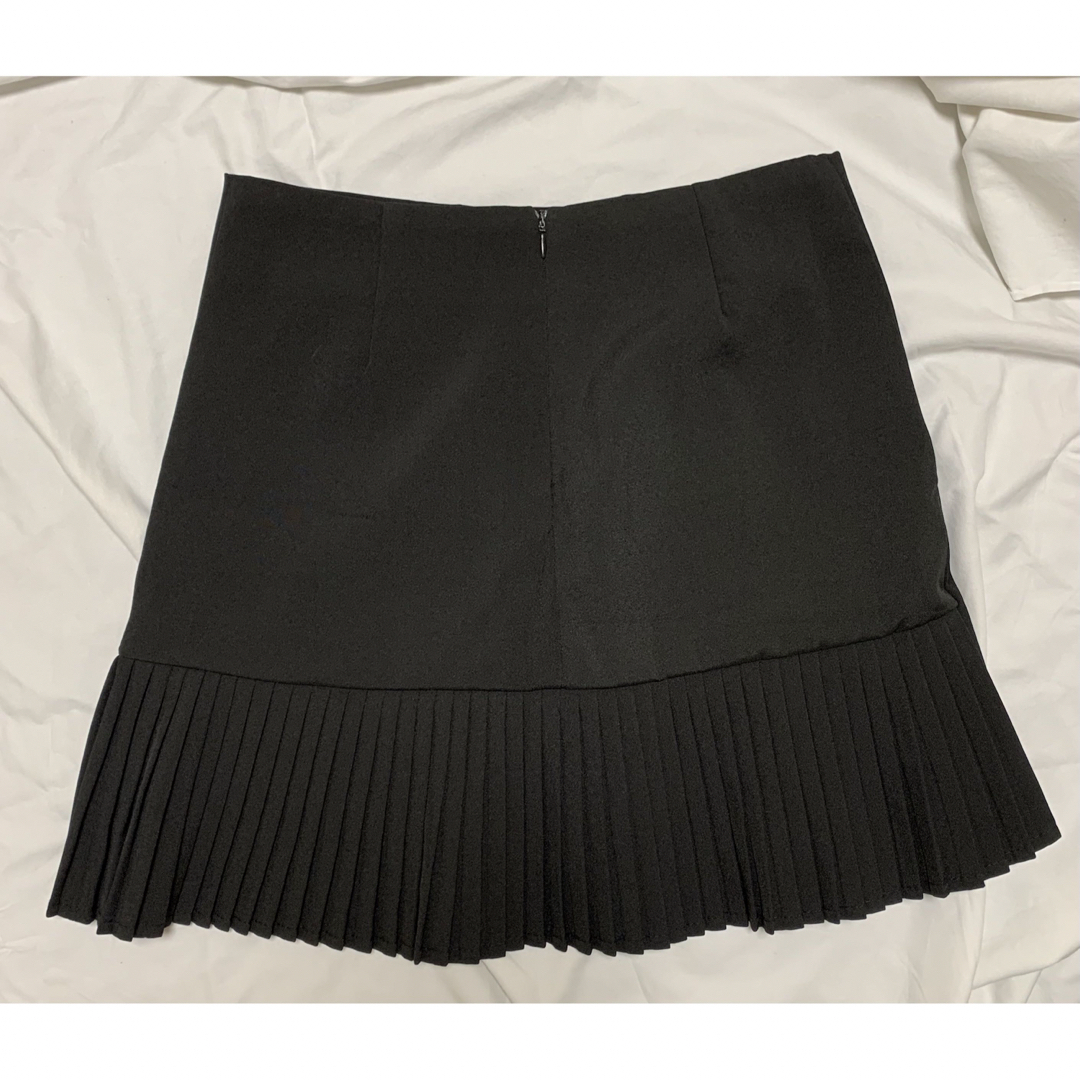 sonyunara(ソニョナラ)の17kg イチナナキログラム アシメプリーツスカート テニススカート sona レディースのスカート(ミニスカート)の商品写真