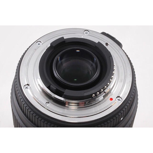 Nikon(ニコン)の⭐︎とても美品⭐︎70-300mm DG MACRO Nikon ニコン用✨ スマホ/家電/カメラのカメラ(レンズ(ズーム))の商品写真